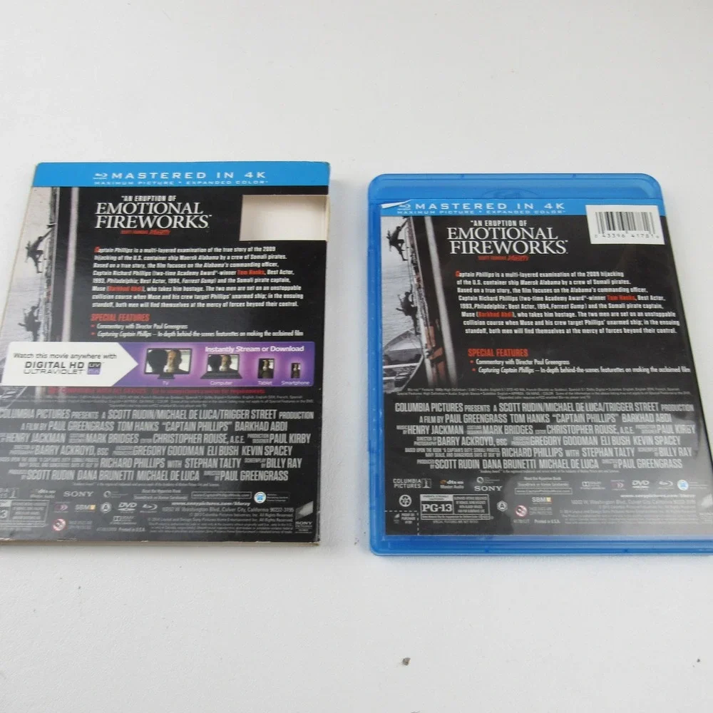 Captain Phillips Tom Hanks Blu-Ray‎ DVD Combo Pack Movie Film